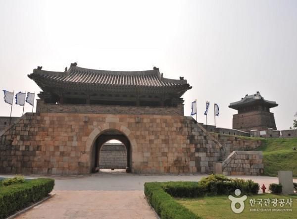 来自水原|水原出身偶像有谁? 名单一列网认证是搞笑的故乡