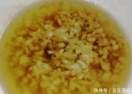 自制|大厨教你如何制作实用的自制大蒜酱