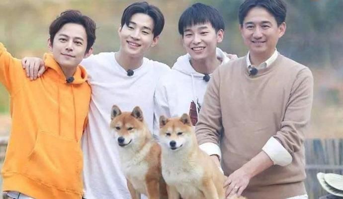  音乐|刘宪华内地发展遇阻，淡出综艺节目回归音乐，懂得改变才显聪明！