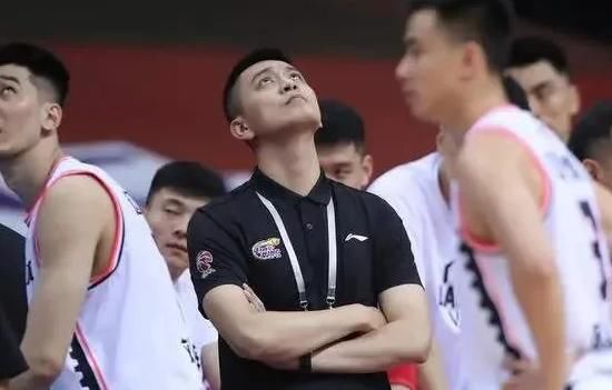 cba|CBA一日两战！中国杜兰特联手杨鸣首秀，北控全华班老马遇挑战