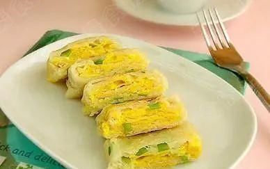 精选|美食精选:家常蛋饼、金针菇青椒肉丝、手撕杏鲍菇、番茄蹄花煲