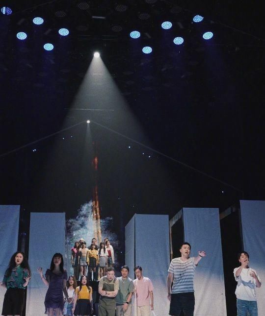  炙热|《炙热的我们》冠军爆冷，鹅竟然不捧自己家的艺人？屈居第二第三