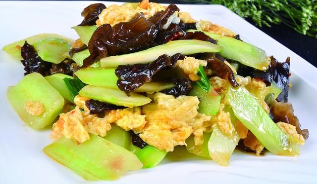  简单|推荐几道厨房小白也能做的餐，简单又有营养，适合单身上班族