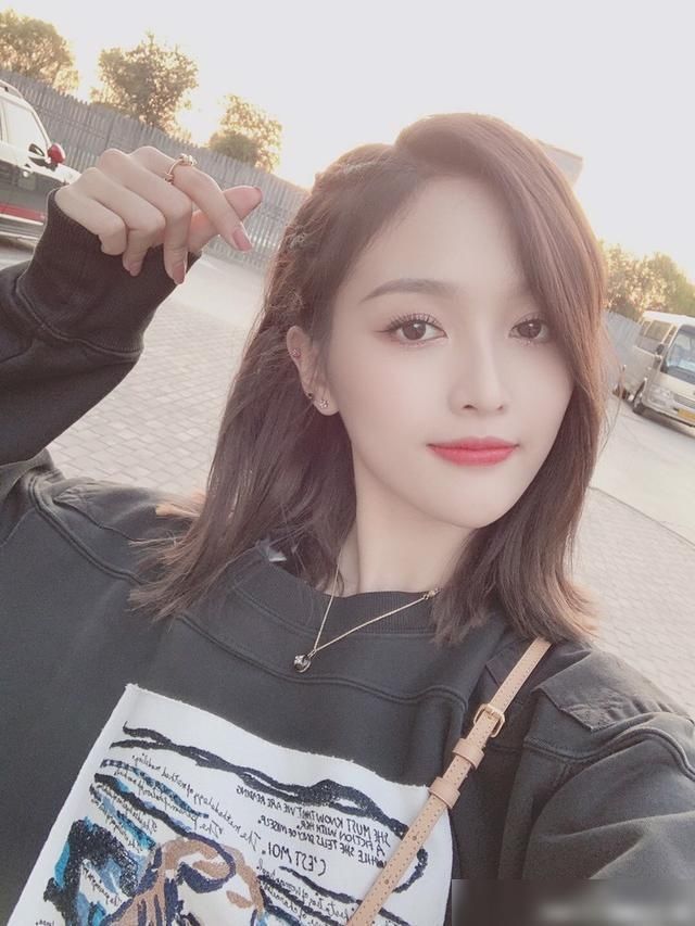  宇宙少女|程潇为何没有像孟美岐、吴宣仪那样走红，原因有两个