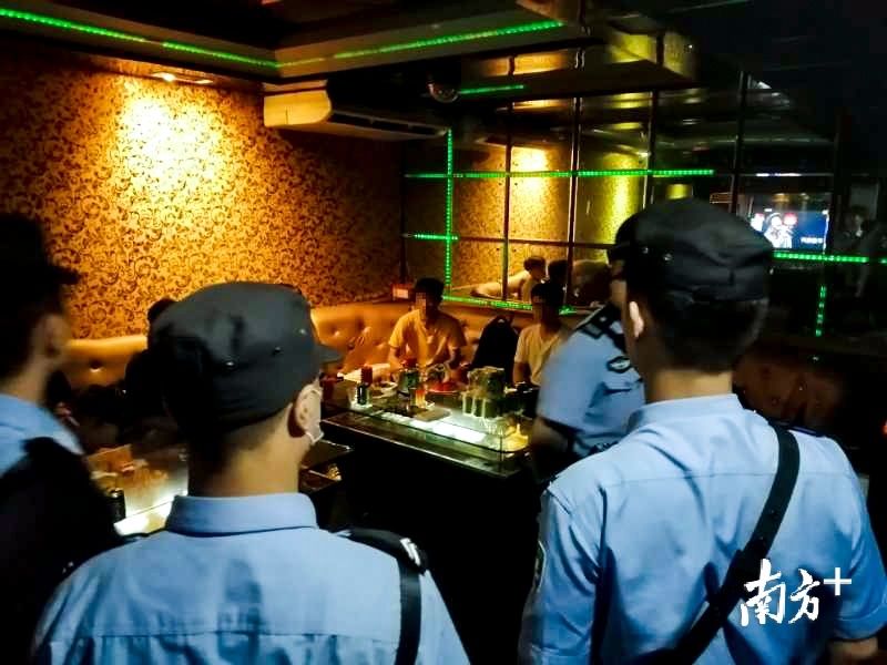  放松|@高考生，假期放松的同时要注意安全