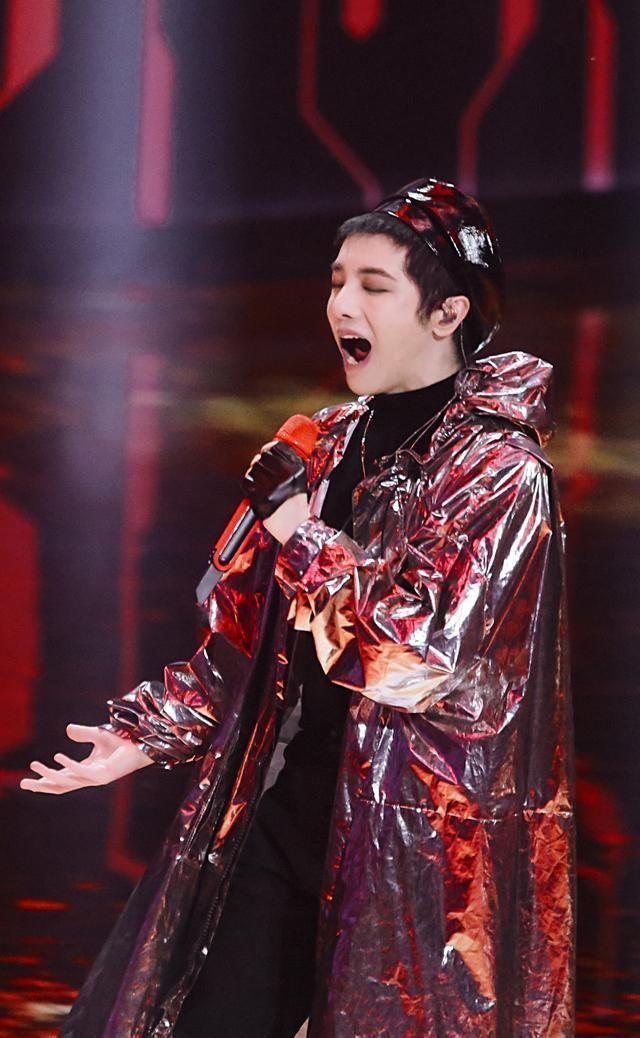  歌王|音乐鬼才，《歌手》最年轻歌王，华晨宇的实力撑得起这些荣誉吗？