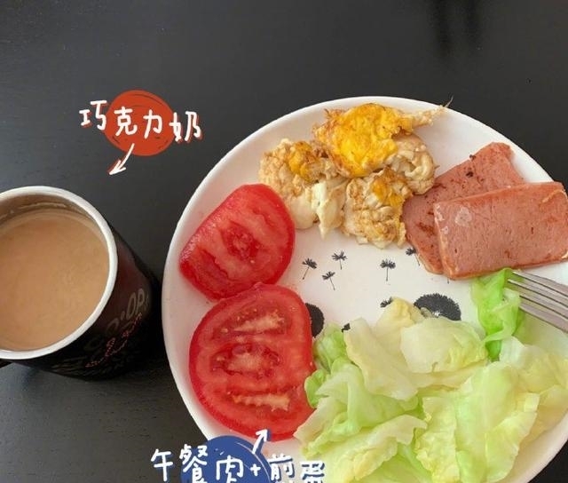  鸡蛋油条|看海清晒的早餐，网友们大赞：这位妈妈明星不一般，厉害了