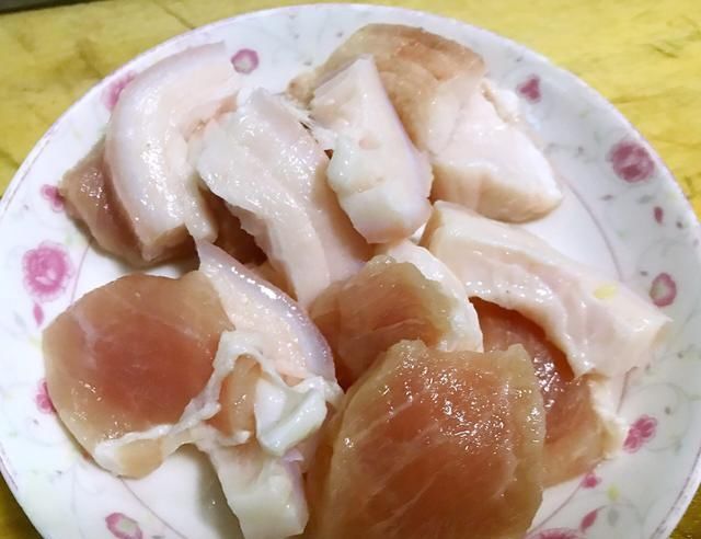 儿子|花菜就这样吃,夏天清淡还有营养,我儿子点名要吃的菜