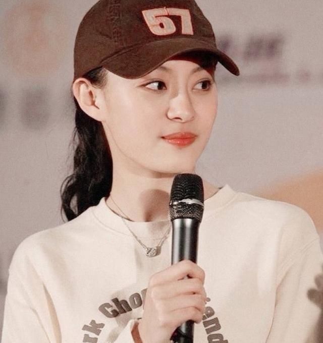  赞破|孙俪留长发！开心发动态迅速点赞破万，实力偶像果然名不虚传！