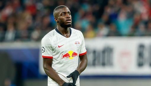  出售|31日快报。切尔西出售后卫，巴萨终于卖人，曼联再添中卫