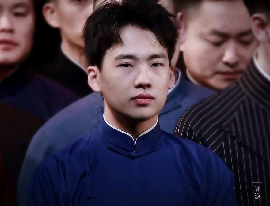  观众|再爆冷门！秦霄贤力压郭麒麟夺冠，获郭德纲硬捧太明显