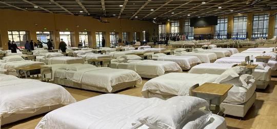  办公|艺术家“躺赚”指南