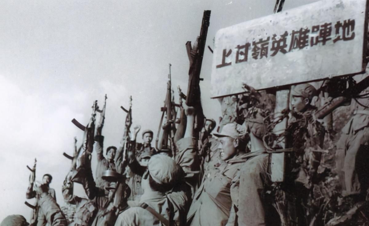 太紧|美军沃克中将在朝身亡，美军回忆：志愿军追得太紧太猛