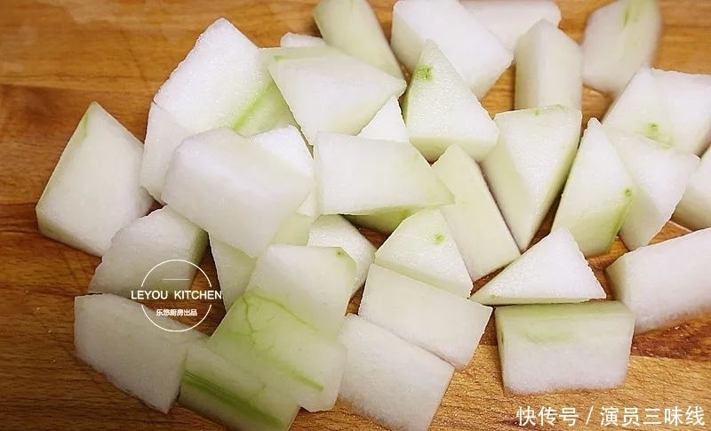 开胃菜|蒸出来的开胃菜,一咬一口汤,简单又下饭