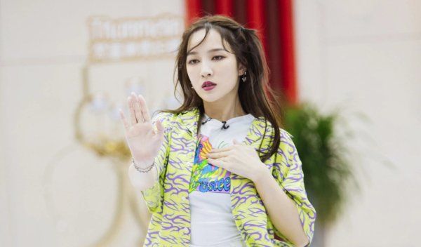  居然|《浪姐》孟佳, 你居然敢用自己的真本事, 挑战现场500浪花的审美水平?