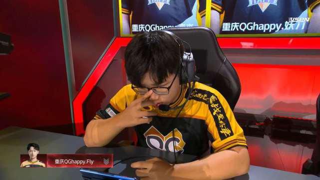 替换|QG0-3遭DYG零封,Fly被杰杰替换,月光的话已应验,后悔放走SK