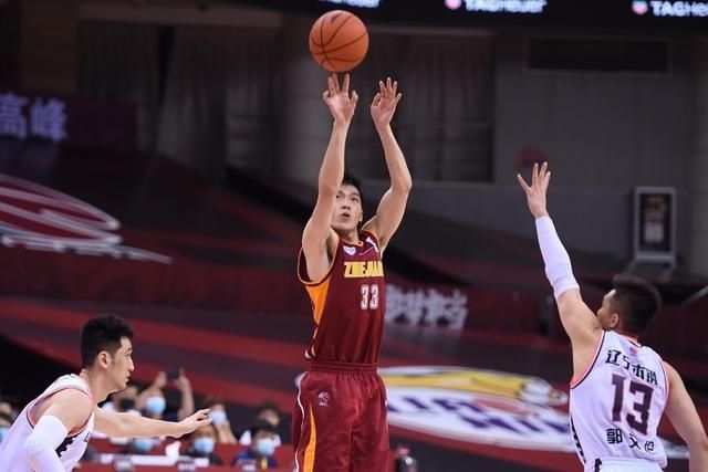  今日|今日图集：三分神射手吴前