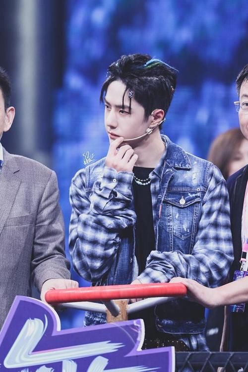  节目中|张萌被王一博跳舞圈粉，想让杜华安排合作，粉丝向她提供角色建议