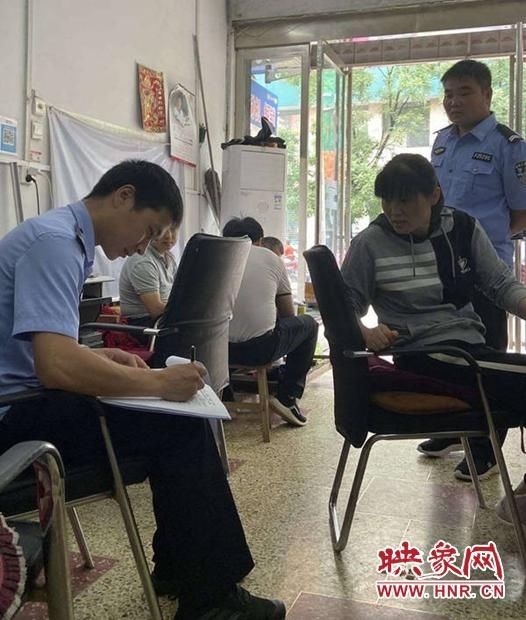  商户|平舆县：商户手机被盗 解放街派出所民警8小时破案追赃