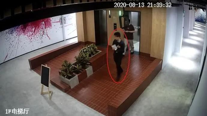 工作人员|【执法实录】参加慈善活动的他竟成了窃贼？
