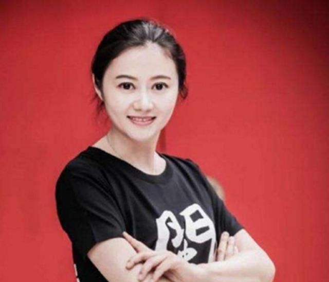  勿扰|前央视美女主持，离婚后上《非诚勿扰》相亲，1小时就被富商牵走