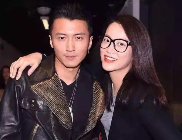  阿娇|阿娇容祖儿背后的女人原来都是她！神似王菲还捧红谢霆锋，她到底有多牛？