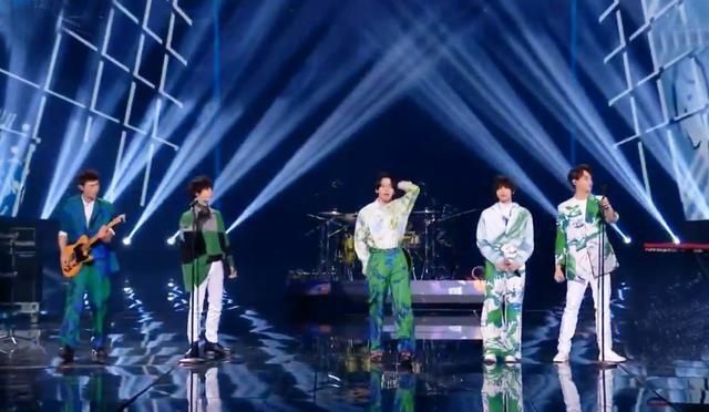  撑场|浙江卫视919晚会：跑男好声音撑场，气运联盟迎首秀李宇春压轴