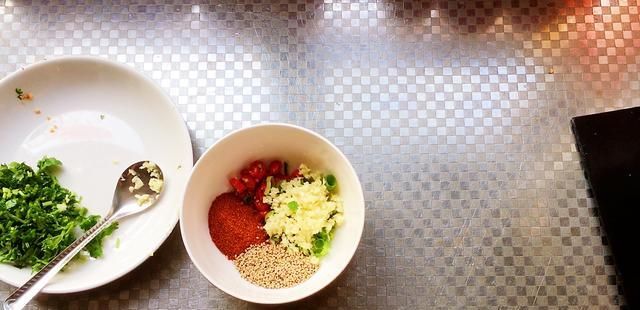  调料|麻酱流汁宽粉正宗做法，关键是调料汁，超级好吃，一盘不够吃