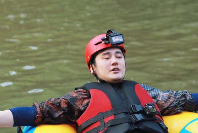  恰好|《天天向上》是看实力说话的节目，而王一博恰好是它所需要的人才