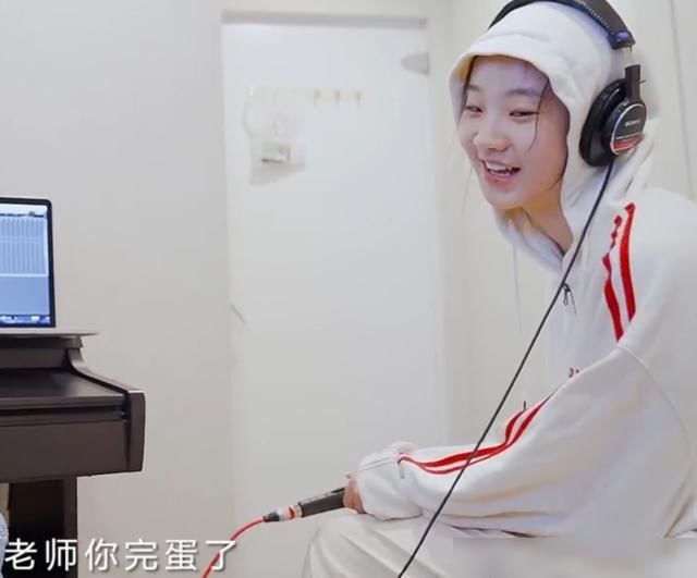  少女|硬糖少女测评：刘些宁噘嘴抗拒，王艺瑾装听不懂，张艺凡杠上老师
