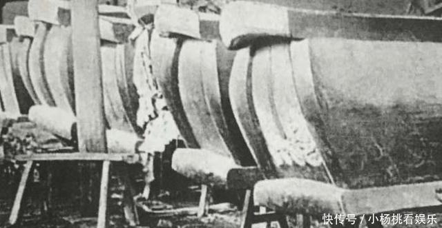  店家|古代棺材铺门上经常贴一对联, 看的人都称好, 店家却唯恐生意太好