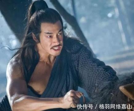 却说|皇帝刚登基,当年一救命恩人便前来投靠,皇帝却说:斩了