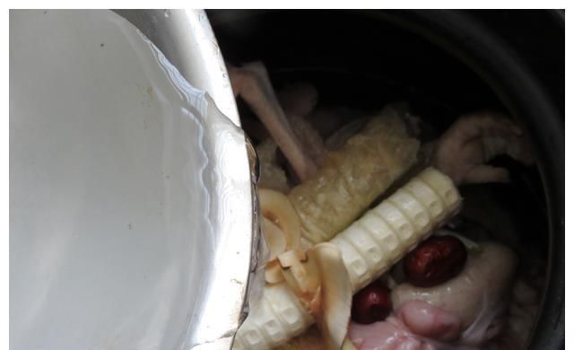 营养|初秋,要喝此汤,营养滋补不上火价格还不贵,寓意吉祥全家皆适宜