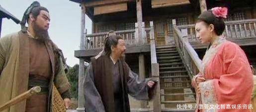  主动|商人一把破伞被偷，藏有巨额银票，他却不露声色，令小偷主动归还