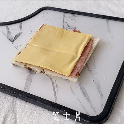  烤蛋奶|培根芝士吐司烤蛋奶