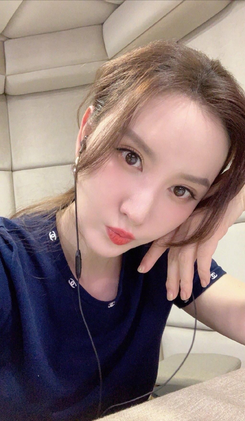  视频|张萌半夜录视频道歉：追剧太上头，被林有有气到智商为零