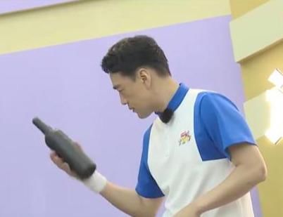  连环|杨洋放大招挑衅众人，王耀庆空中连环抛酒瓶，陈学冬再现龙吸水