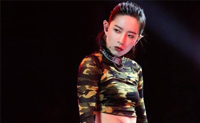  浪姐|《浪姐》里的最大赢家，不是李斯丹妮、王霏霏，而是拼尽全力的她