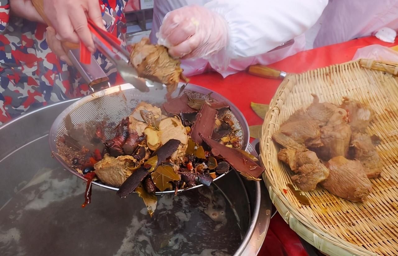  本质|卤菜的本质是什么？顾客喜欢的卤菜又是什么样的？