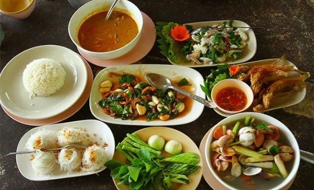 米其林|普吉岛米其林和必比登餐厅推荐攻略,碧海蓝天沙滩少不了美食相伴