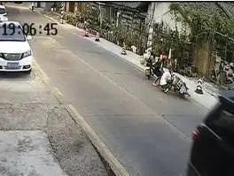  善良|又见老人碰瓷：不是所有的人，都配得上你的善良！