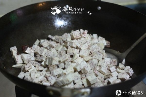 五香粉|不用烤箱的糕点，炒香再蒸，味道好极了