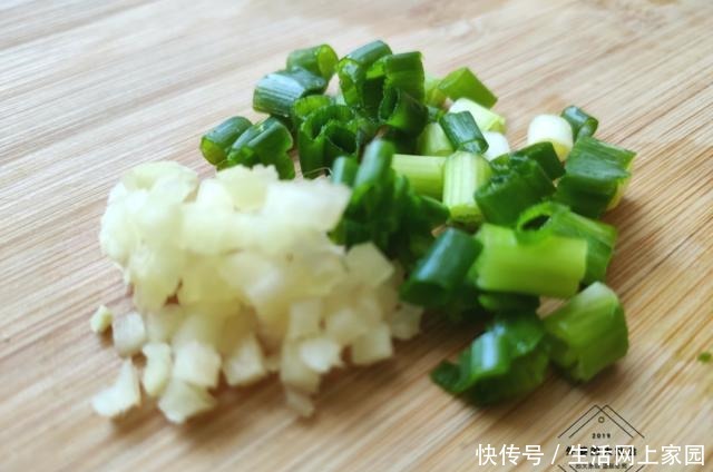 常喝|秋天,宁可不吃肉也要常喝这碗汤,3块钱煮一锅,赛过排骨汤