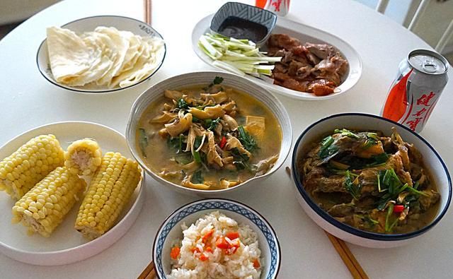 羡慕|侄女考上大学，来我家做了一顿午餐，简单又美味，网友满是羡慕