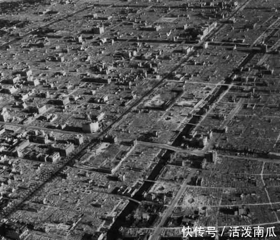  大阪|轰炸大阪！美国毁灭日本第二大城，至今人口仍未恢复到战前水平