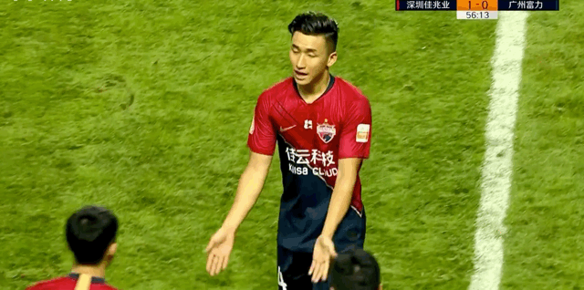  登场|中超最新积分榜：34岁郜林导演3球大胜，助深足力压恒大登顶