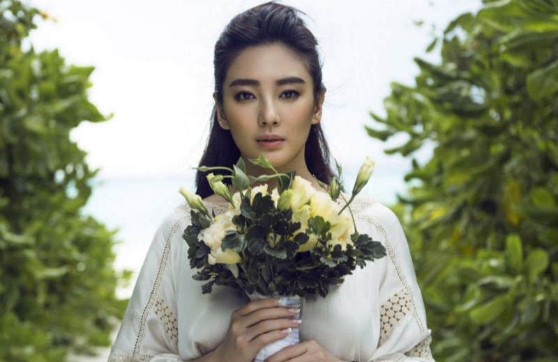  令人深思|《乘风破浪》化身职场观察节目，姐姐交际引争议，实则令人深思