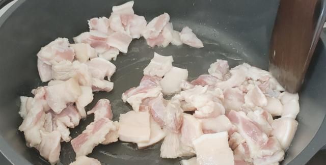 详细|美味的广式盖浇饭，详细做法步骤，荤素搭配一锅，营养好吃又简单