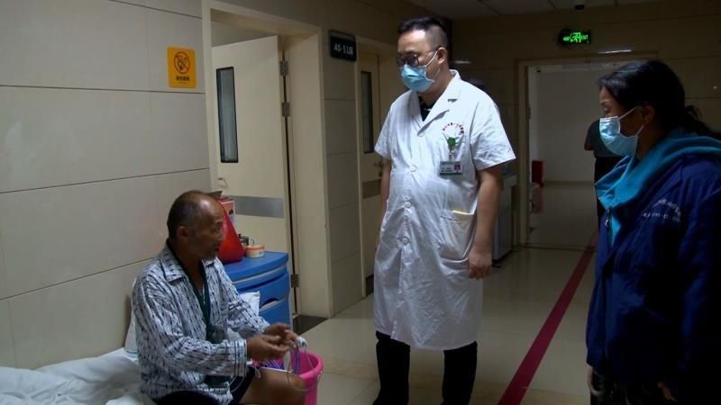 提醒|两老人误食野蘑菇中毒送医急救 医生提醒小心致命“美味”