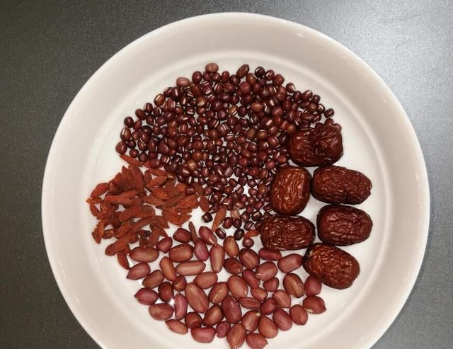 补气养血红|一周保健五谷豆浆食谱推荐,赶紧收藏起来吧